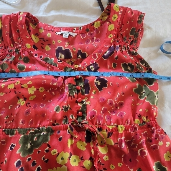 Womens CAbi mid button front cap sleeves flowy top size small - Picture 5 of 6